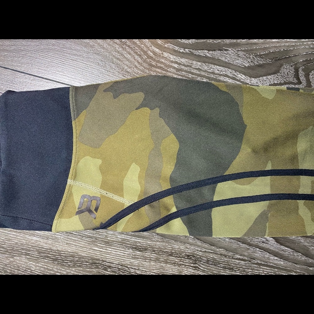 Better bodies camo high tight